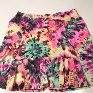 Dona Jo Flirty Skirt size 3 or XL
